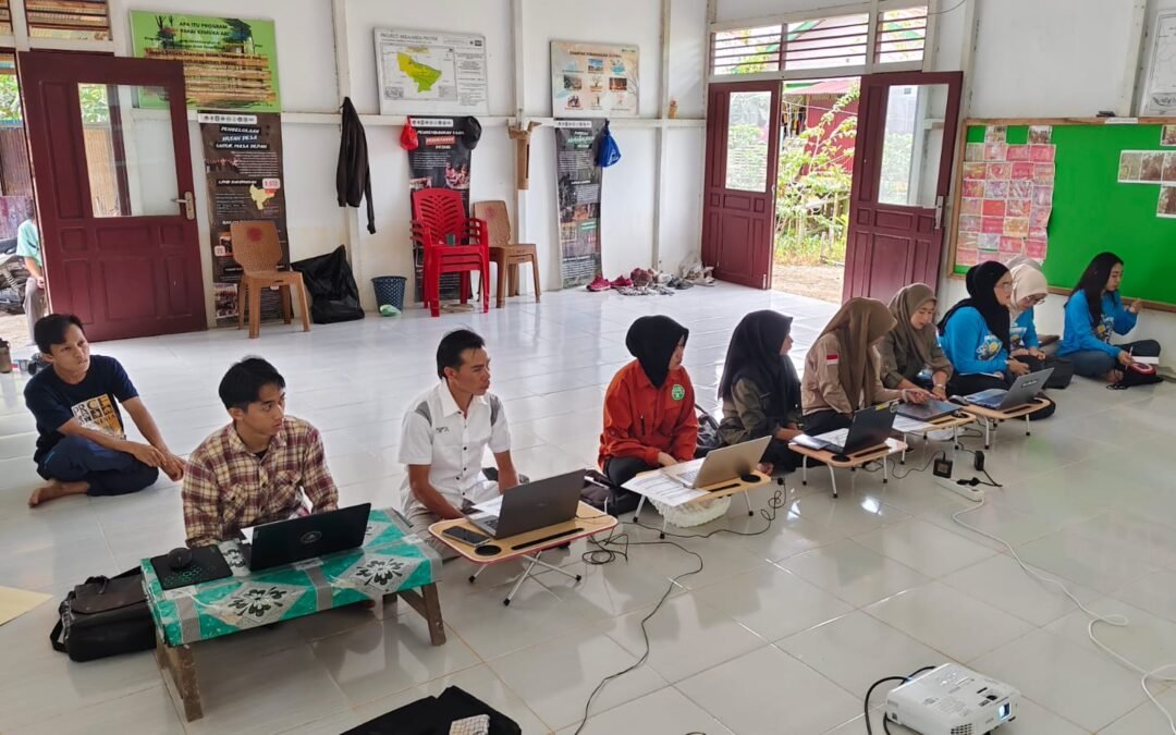 Pelatihan Pengelolaan Website di Desa Nanga Betung